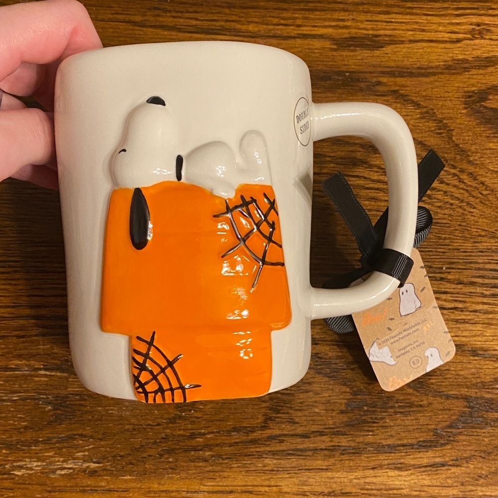 Rae Dunn Snoopy Halloween mug orange & white